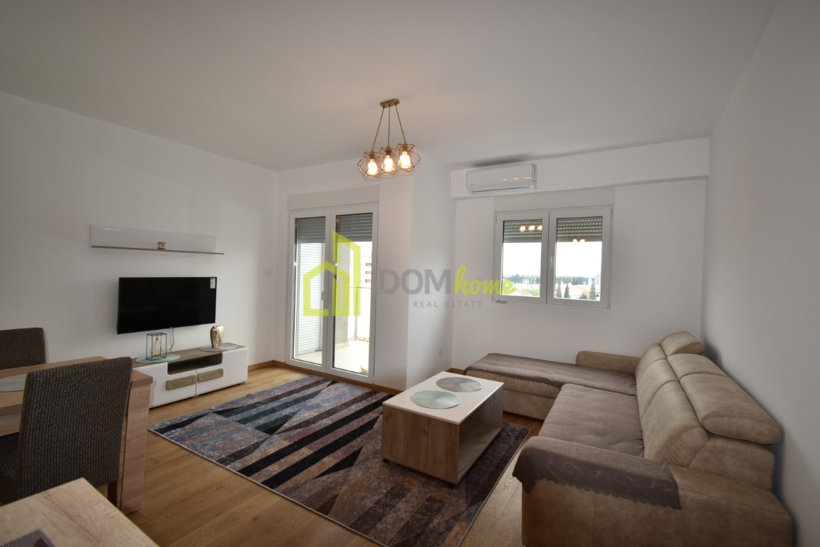 Jednosoban stan 50m2, Pobrežje